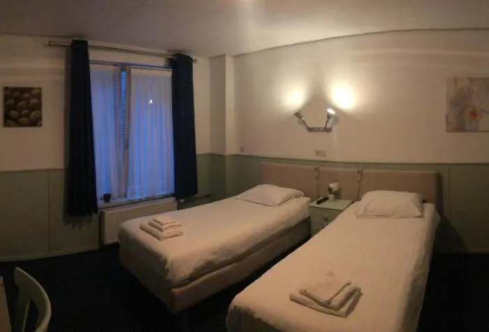 Hotel Verhoeven 3*